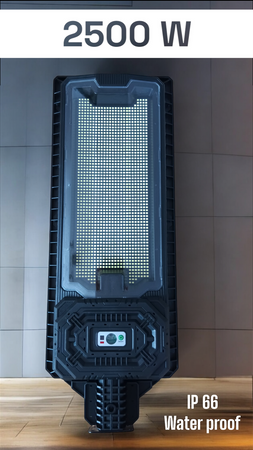 Lampa solarna 2500W wodoodporna