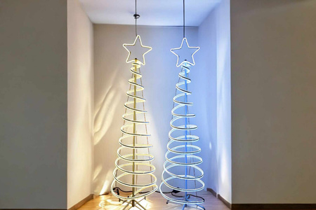 DEKORACYJNA CHOINKA ŚWIĄTECZNA LED 180 CM BARWA BIAŁA CIEPŁA LUB BIAŁA ZIMNA