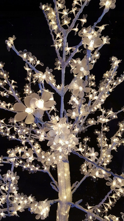 DRZEWKO LED ŚWIECĄCE 180 CM BIAŁE CIEPŁE Z FLESHEM